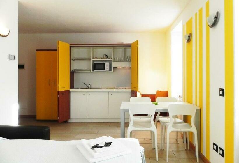 Студия Стандарт, Residence Acero Rosso