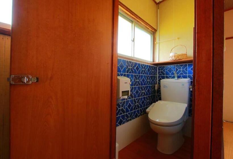 اتاق خانوادگی با سرویس بهداشتی مشترک, Family Ryokan Kawakyu With Showa Retro, Private Hot Spring