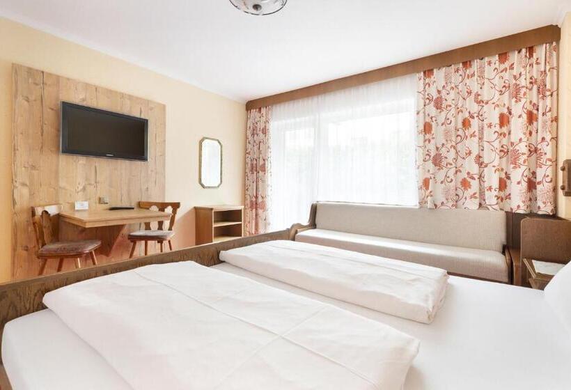Апартаменты 4 Спальни, Pension Glockenstuhl