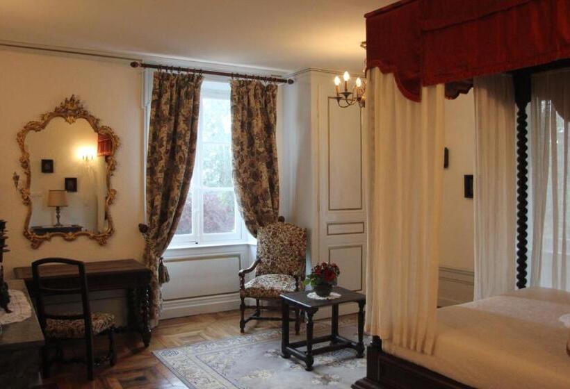 Номер Стандарт, Chateau De La Chapelle Des Bois