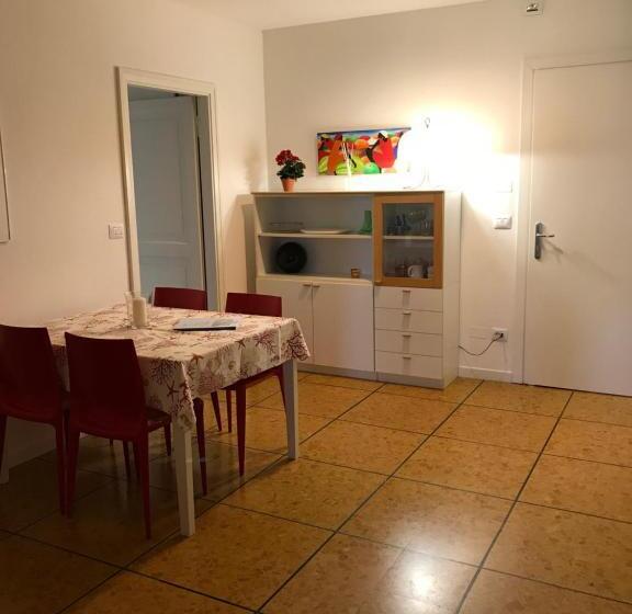 آپارتمان 1 خوابه, Residence Le Logge