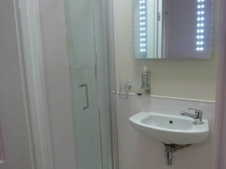 Номер Стандарт Вид на Горы, The Kestrel B&b