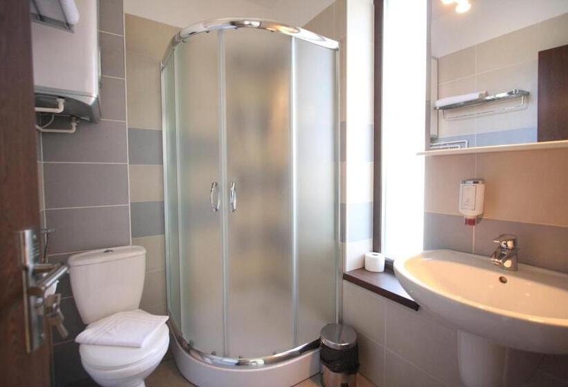 استوديو إقتصادى, Studio Apartcity