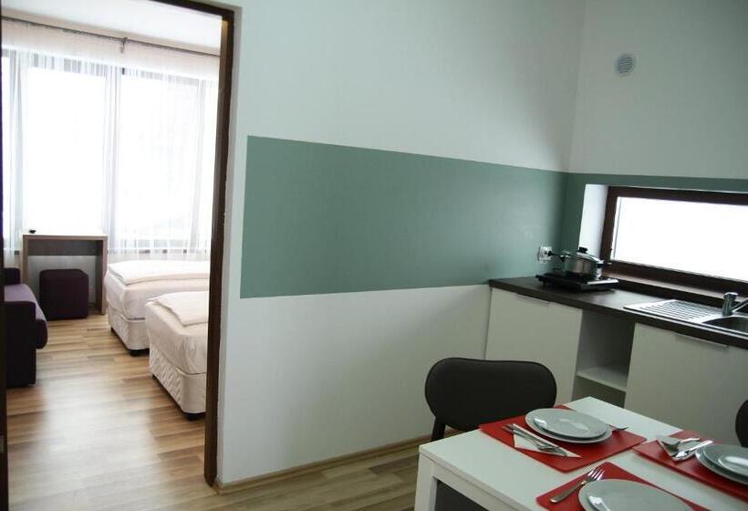 إستوديو بريميوم, Studio Apartcity