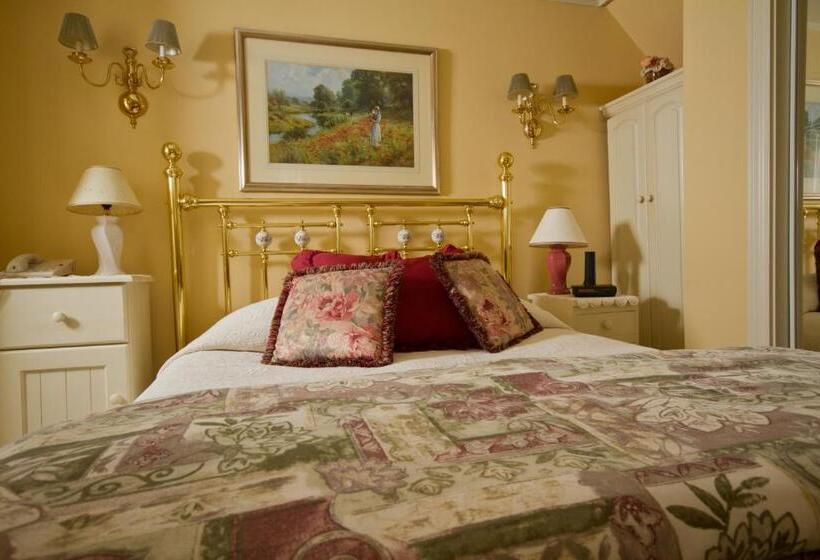 Семейный Номер, Victoria's Historic Inn