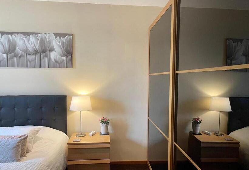 Люкс Deluxe 2 Спальни, Gites Du Caylar   Chambres Et Appartments