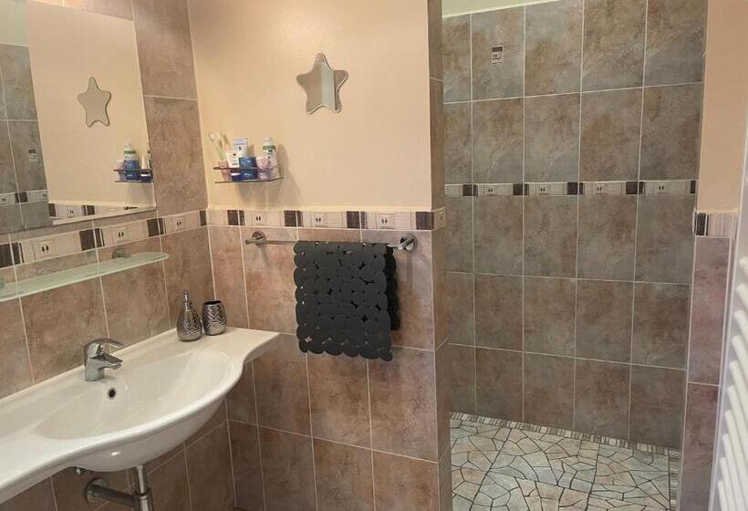 Апартаменты 1 Спальня Вид на Сад, Gites Du Caylar   Chambres Et Appartments