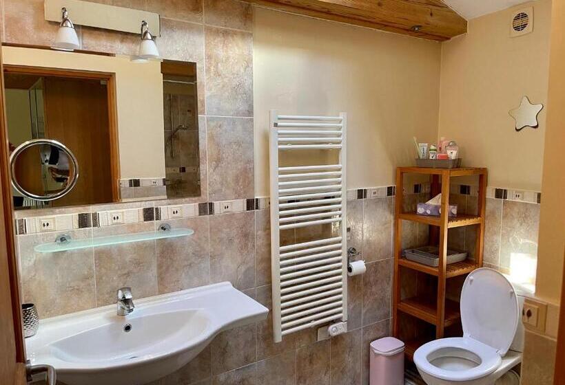 Студио Стандарт с Балконом, Gites Du Caylar   Chambres Et Appartments