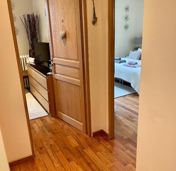 Люкс 2 Спальни, Gites Du Caylar   Chambres Et Appartments
