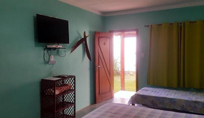 Deluxe Suite King Bed, Villa Tropicale