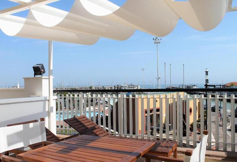 استودیو استاندارد با تراس, Residence Fiorella