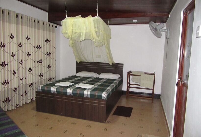 Номер Стандарт, Extremehost Guest House