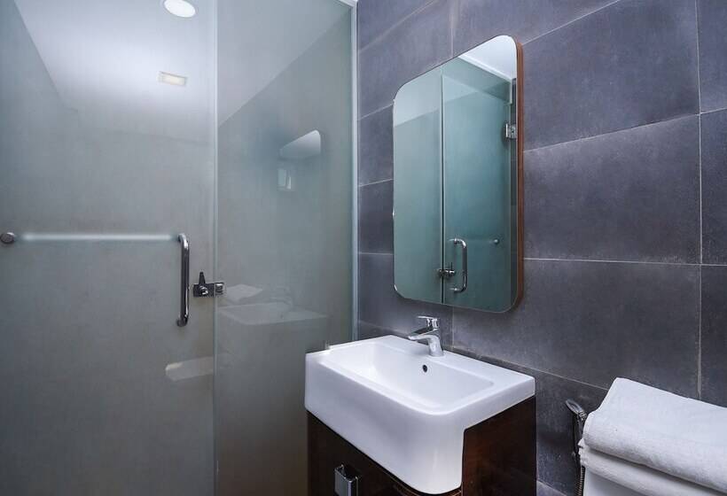 سوییت سوپریور, Hongkong Suites