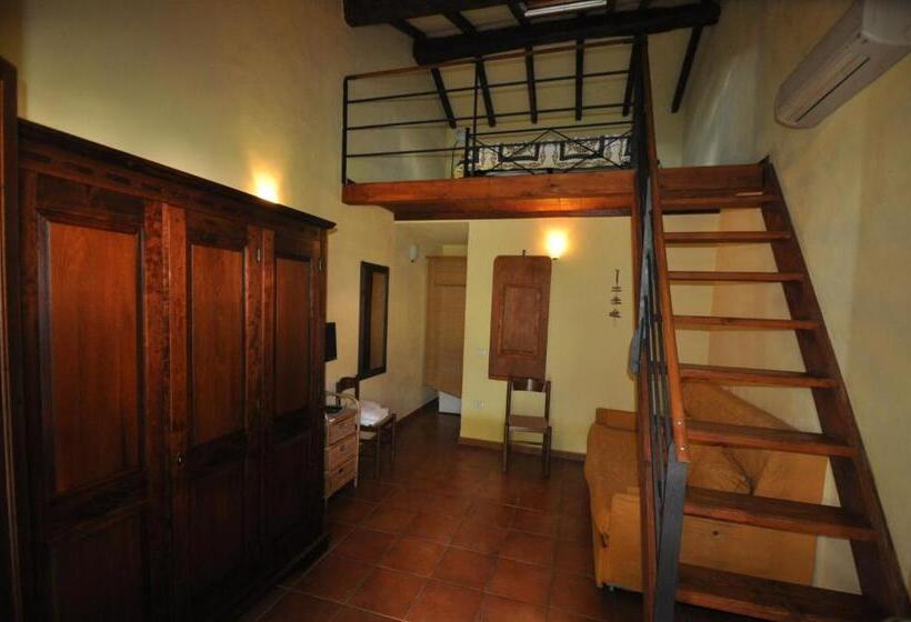 Трехместный Номер Базовый, Agriturismo Il Cerrosughero