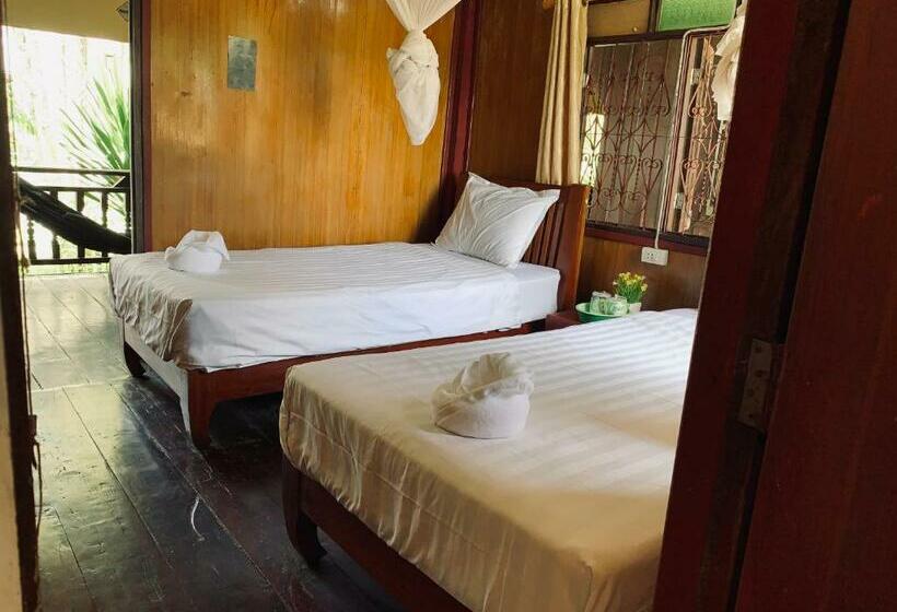 Бунгало Стандарт, Dalom Guesthouse