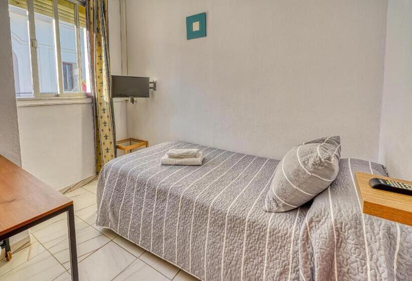 Семейный Номер, Ochomin Hostel