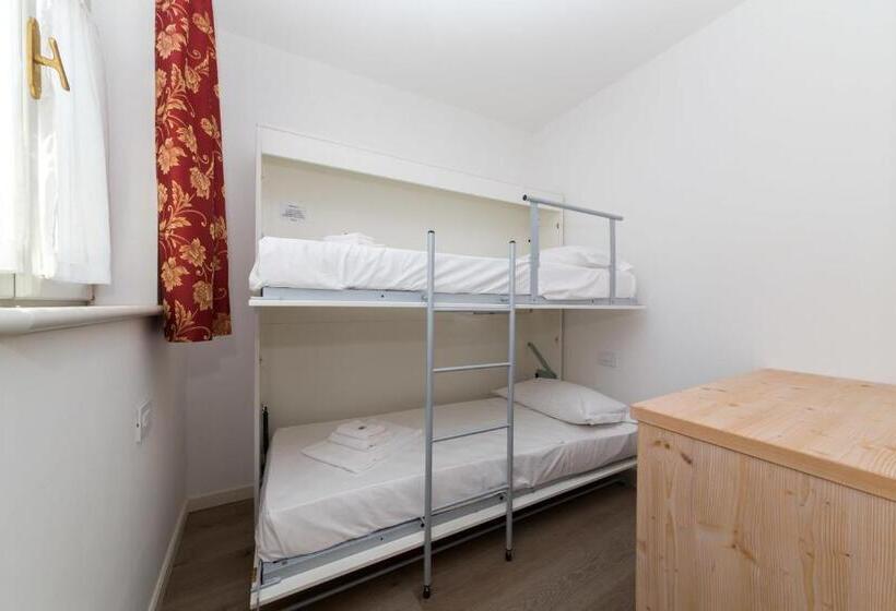 Четырехместный Номер Стандарт, Colle Ameno Room And Breakfast