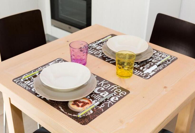 Апартаменты 1 Спальня с Балконом, Colle Ameno Room And Breakfast