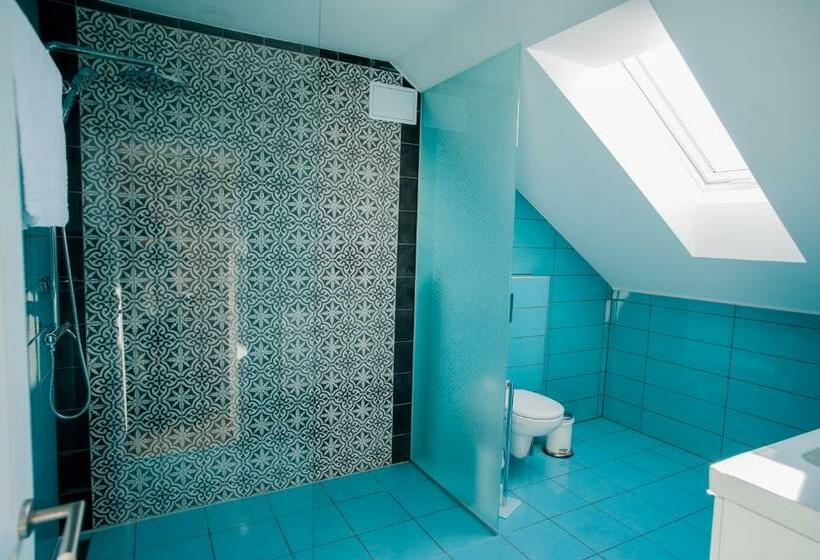 اتاق لوکس, Braun Rooms Deluxe
