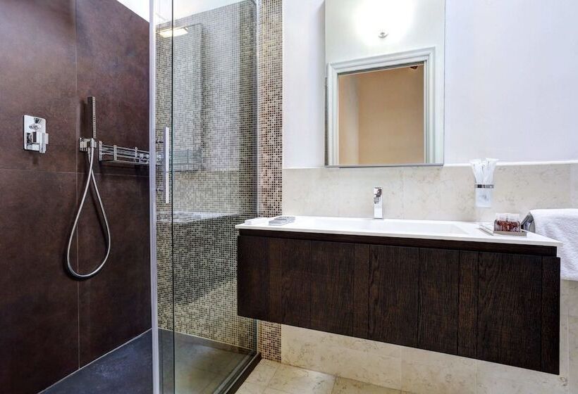 Апартаменты 2 Спальни, Residence Le Bugne