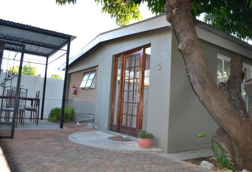 اتاق اکونومی, Travel North Guesthouse