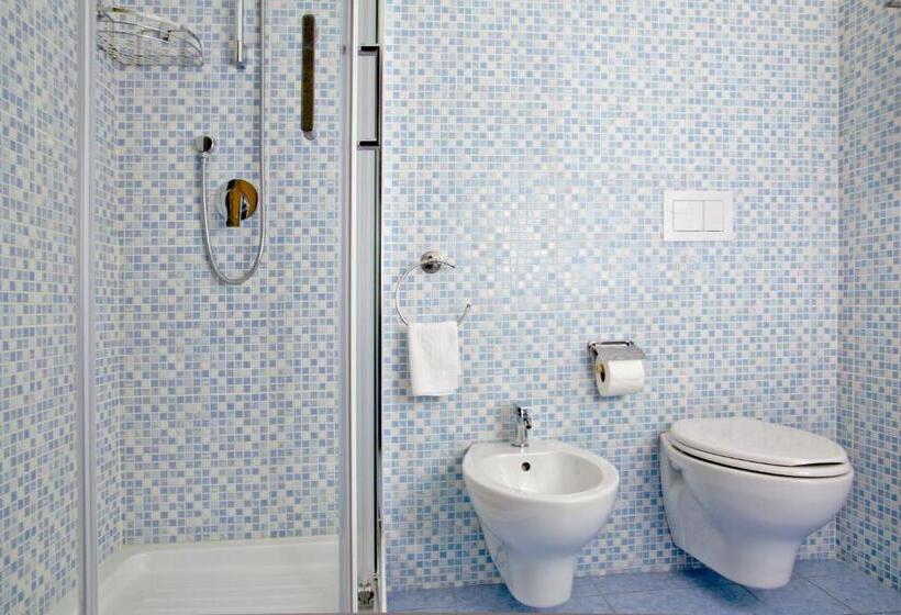 اتاق لوکس, B&b Etna Europa