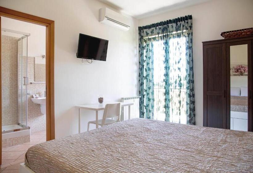 اتاق لوکس, B&b Etna Europa