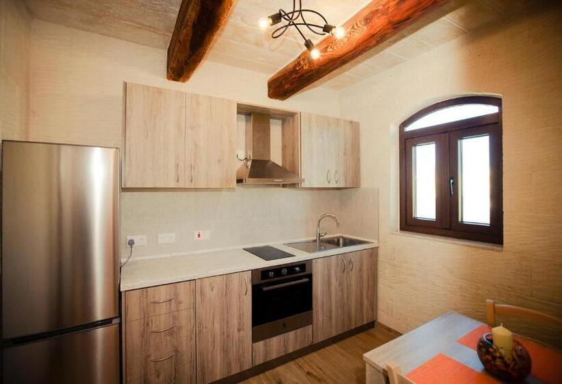 استودیو استاندارد با تراس, Soleil B&b Gozo