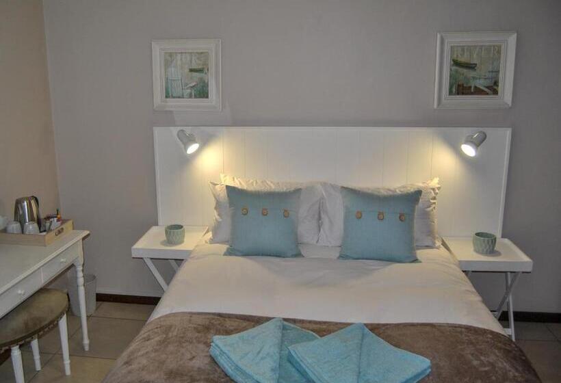 اتاق استاندارد, Hamilton Urban Farm Guest House