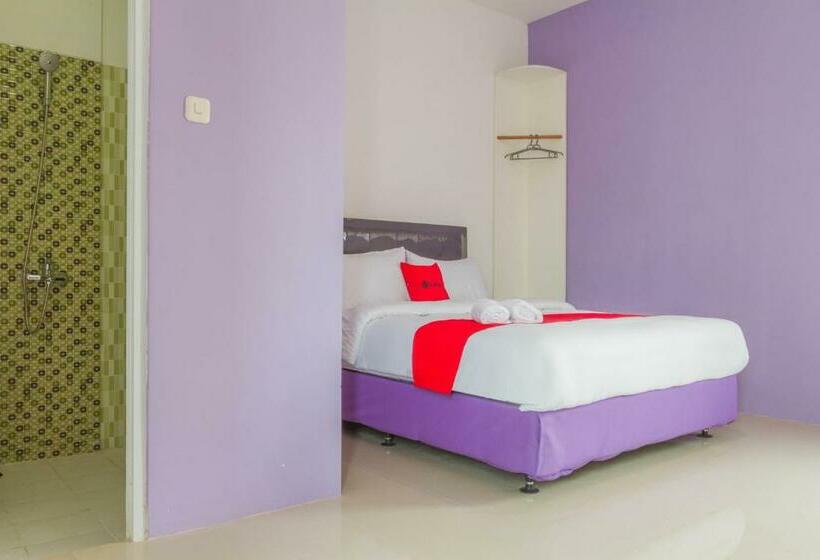 Номер Стандарт, Reddoorz Plus @ Tuparev Cirebon 2