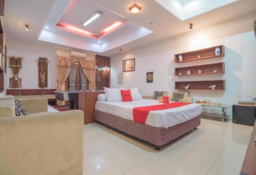 Семейный Номер, Reddoorz Syariah Near Margahayu Raya