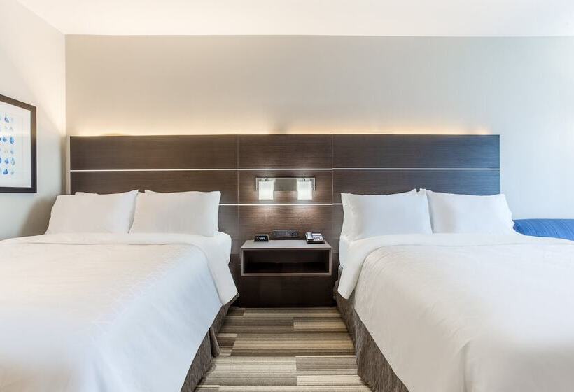 סוויטה מותאמת לאדם עם מוגבלויות, Holiday Inn Express & Suites   Ottawa, An Ihg
