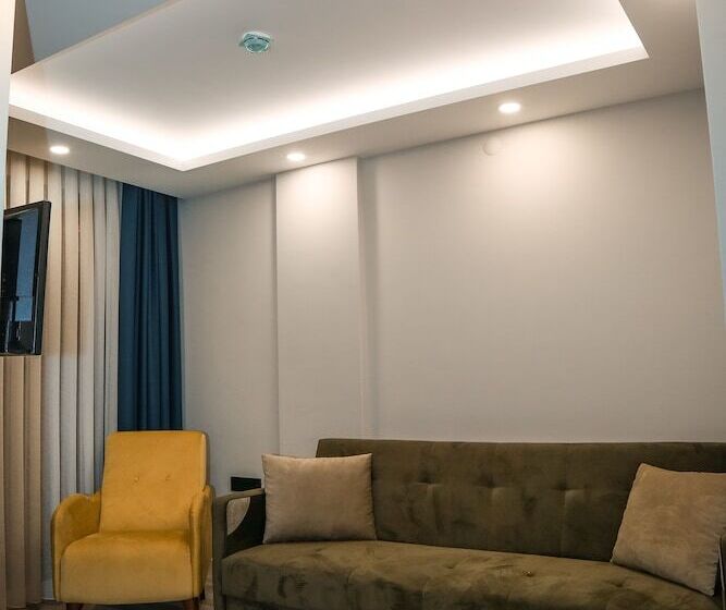 Suite Deluxe Vista Mar, White Golden Suite