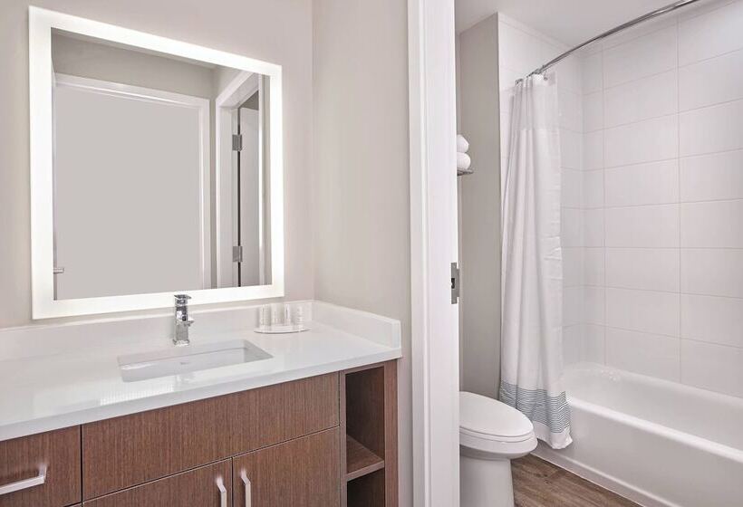 Люкс 2 Спальни, Towneplace Suites By Marriott Edmonton Sherwood Park