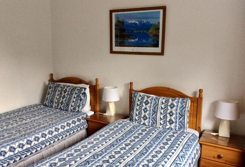 Номер Стандарт Вид на Сад, Dalkell Cottages