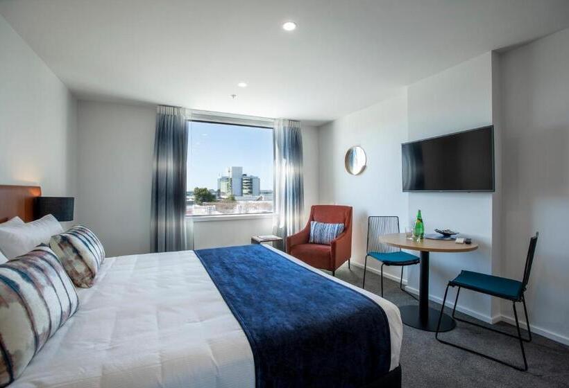 Standard-studio, Quest Tauranga Central