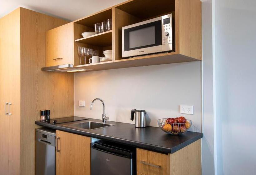 Студио Executive, Quest Tauranga Central