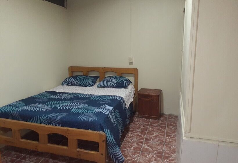 패밀리 룸, Residencial Don Santiago