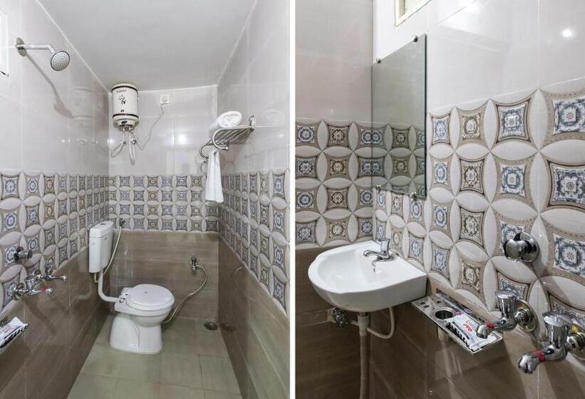 Quarto Estandar, Oyo 26904 Hotel Manjulam Regency