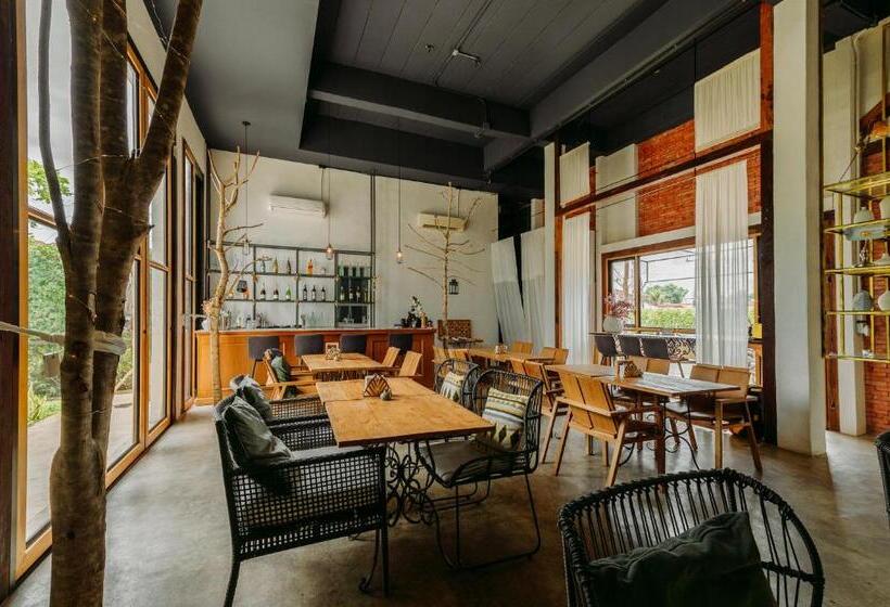 חדר סטודיו סטנדרד, White Wall Riverfront