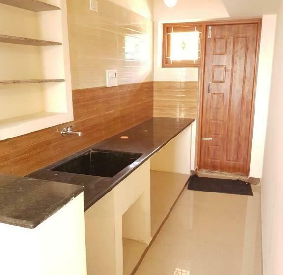 Апартаменты 2 Спальни, Siva Giri Homes