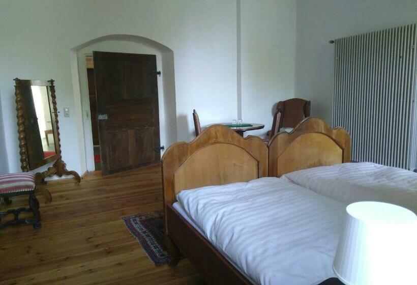 Номер Стандарт, Ferienzimmer Im Schloss Burgpreppach