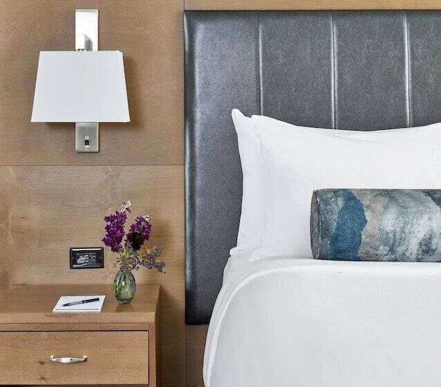 Номер Премиум, The Hotel Landing