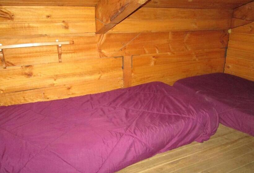 패밀리 룸, & Hostal Chil In, Las Trancas