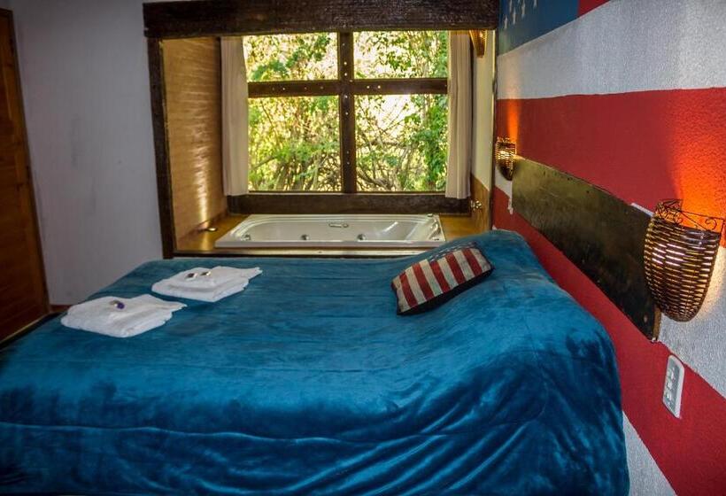 자쿠지 스위트, Pousada Cabanas No Mundo