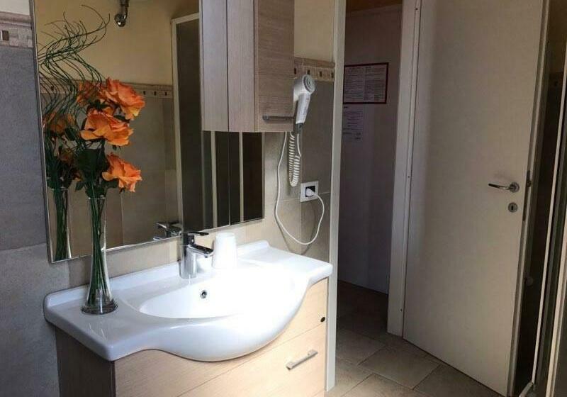 Номер Стандарт, Villa Tivoli