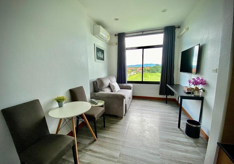 Семейный Номер, The Vet Boutique Hotel   Sha Extra Plus