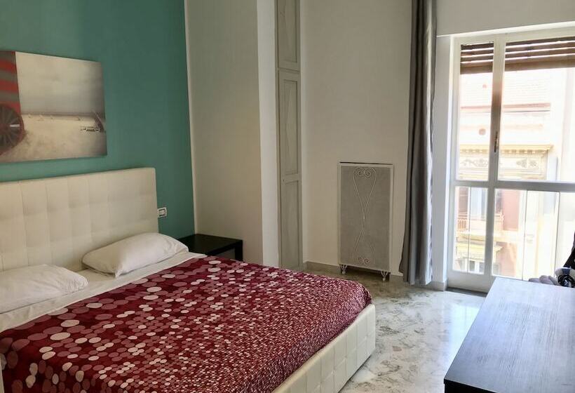 اتاق لوکس, Room 110 Bari  Guesthouse