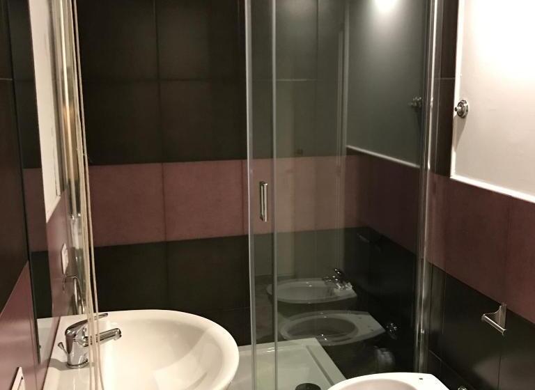 Standard Triple Room with Terrace, Room 110 Bari  Guesthouse
