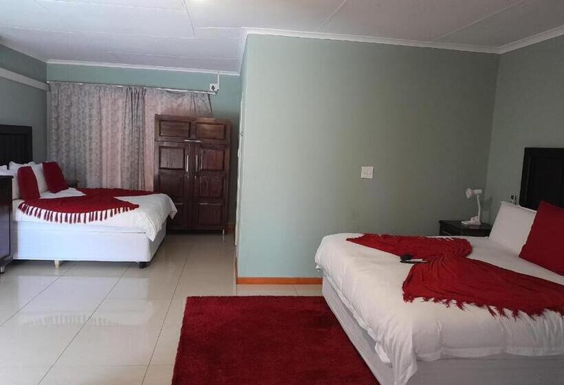 Номер Deluxe, Rs Garden Guesthouse